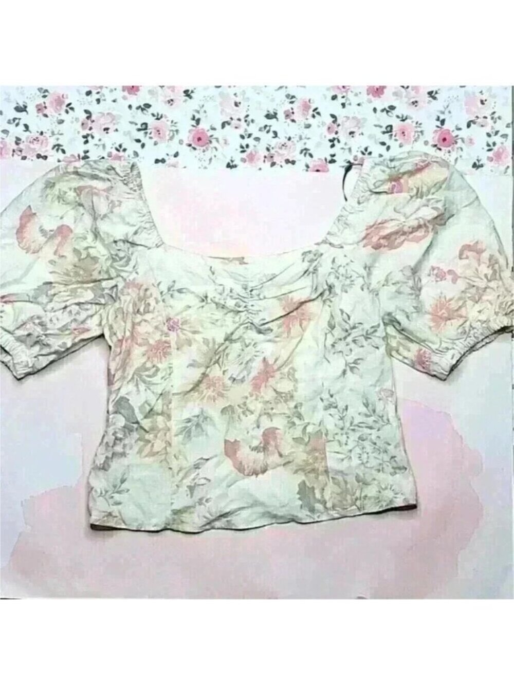 Linen Crop Top - Picture 2 of 4